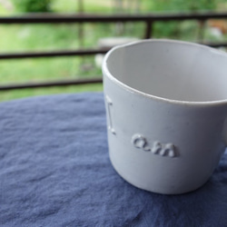 「コトバカップ-ワイド/Ｉ am」 コーヒーカップ マグカップ 陶器 陶磁器 2枚目の画像