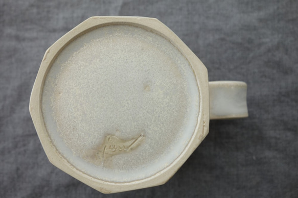 マットホワイト　コーヒーカップ マグカップ 陶器 陶磁器 4枚目の画像