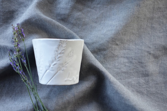 「カップ・ラベンダー」コーヒーカップ ティーカップ ボタニカルシリーズ 植物 陶器 陶磁器 2枚目の画像