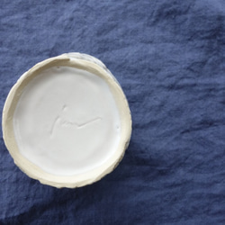 「THOHEN/陶片 カップ 『ツタ模様』 ホワイト」ティーカップ 陶器 陶磁器 5枚目の画像