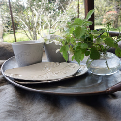 ティーカップ コーヒーカップ ボタニカルシリーズ 植物 陶器 陶磁器　ギフト　洋食器 3枚目の画像