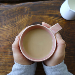 「マシュマロカップ」 マグカップ カフェオレカップ コーヒーカップ ピンク 陶器 陶磁器　ギフト　洋食器 5枚目の画像