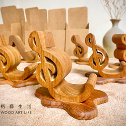 《梧藝生活 Wood.Art.Life 》原木質感音符手機名片架。非洲柚木。 第6張的照片