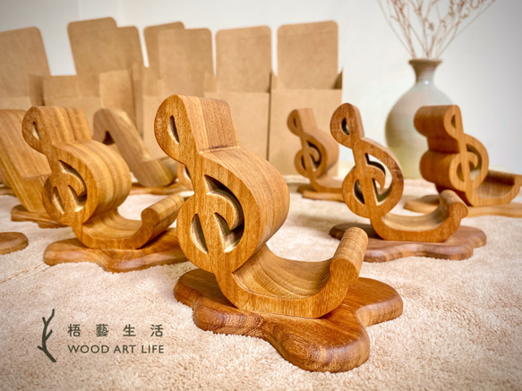 《梧藝生活 Wood.Art.Life 》原木質感音符手機名片架。非洲柚木。 第6張的照片