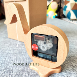 《Wood.Art.Life梧藝生活》原木小巧音符桌上小時鐘 第7張的照片