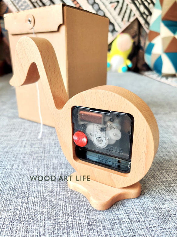 《Wood.Art.Life梧藝生活》原木小巧音符桌上小時鐘 第7張的照片