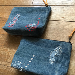 赤白渦刺し子刺繍小物入れ 3枚目の画像