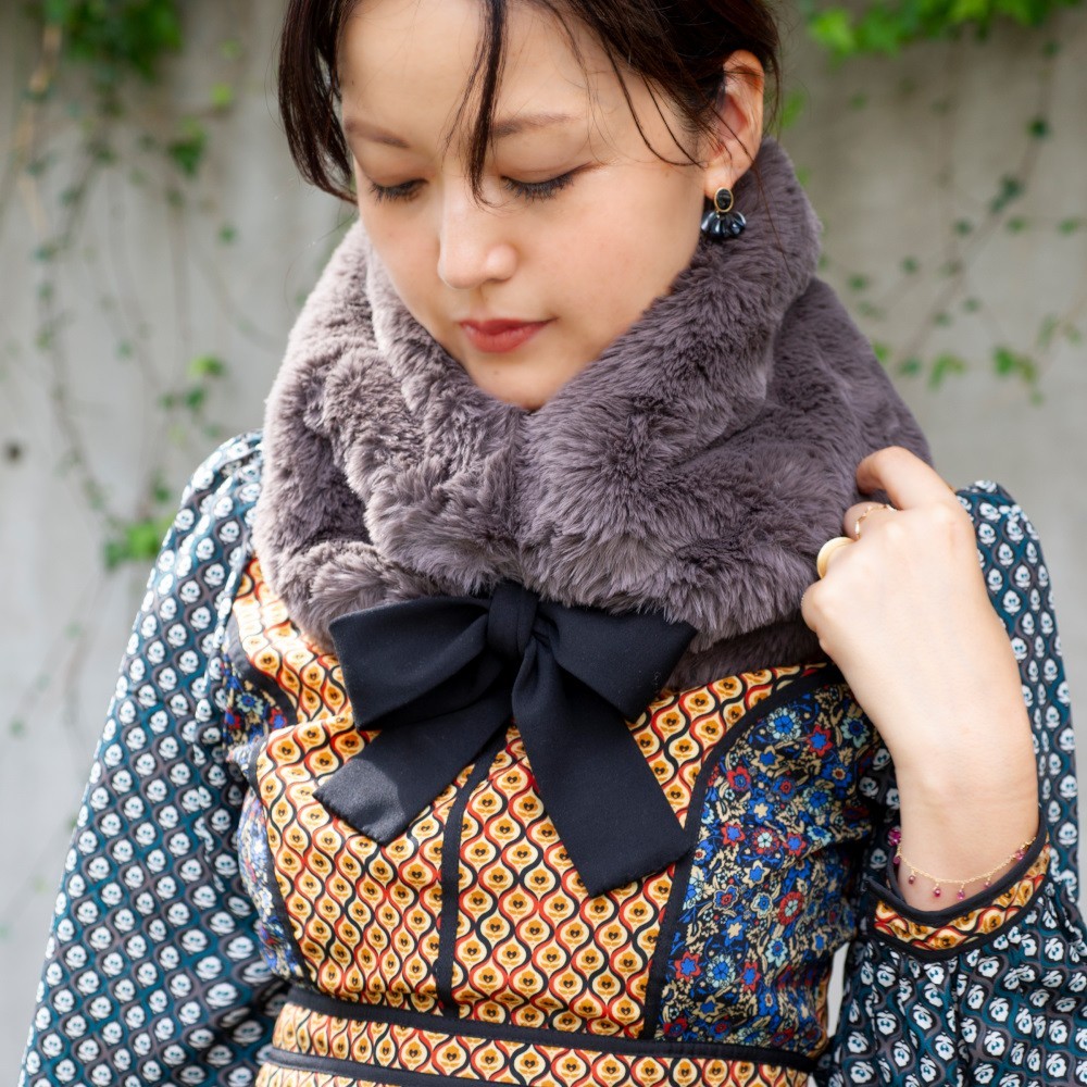 ふわふわなのに洗える！3wayえりまきミニマフラー｜もふもふアニマルフリー｜スモーク