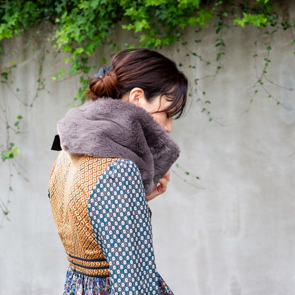 ふわふわなのに洗える！3wayえりまきミニマフラー｜もふもふアニマルフリー｜スモーク