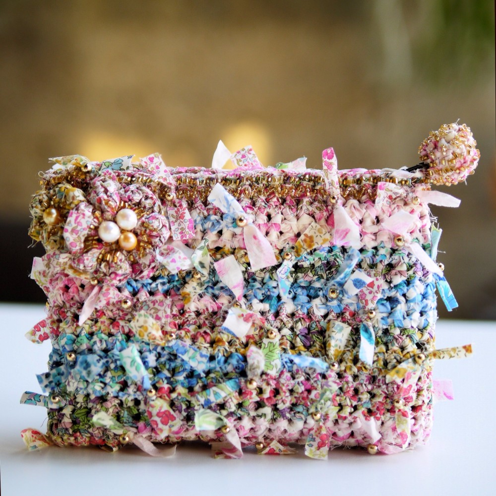 アクセサリーポーチ×リバティ咲き編み