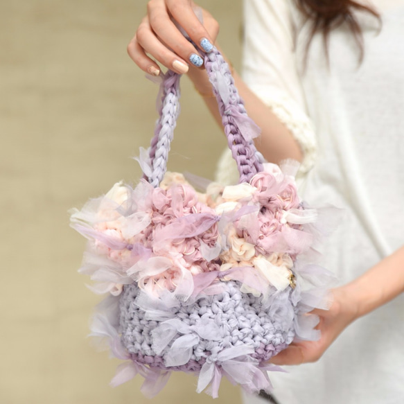 咲き編みフラワーバスケット