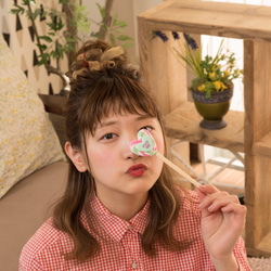 mini｜カフェ｜彩る咲き編みシュシュ 5枚目の画像