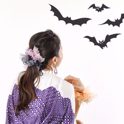 Happy Bag -Halloweenを楽しむ彩る咲き編みシュシュ 3枚目の画像