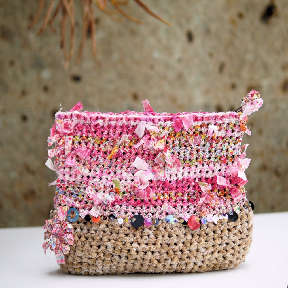 わたしだけのリバティ咲き編みクラッチ×スパンコール～ピンク