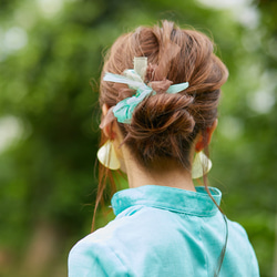 mini｜チョコミント｜彩る咲き編みシュシュ 6枚目の画像