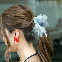 【冬季限定】mini｜ルイーズ｜彩る咲き編みシュシュ 2枚目の画像