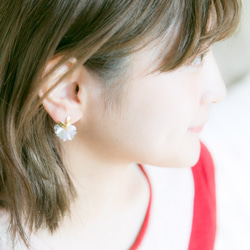 透明｜Hanasaki Frill Heart Earrings/耳環(18kgp) 第3張的照片