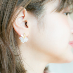 透明｜Hanasaki Frill Heart Earrings/耳環(18kgp) 第5張的照片