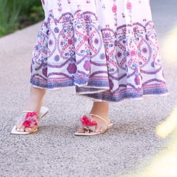 綻放夏日色彩的針織丁字涼鞋 | Berry 第3張的照片