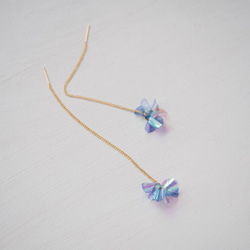 藍色｜花朵搖曳的荷葉邊裝飾｜耳環/耳環（18kgp） 第4張的照片