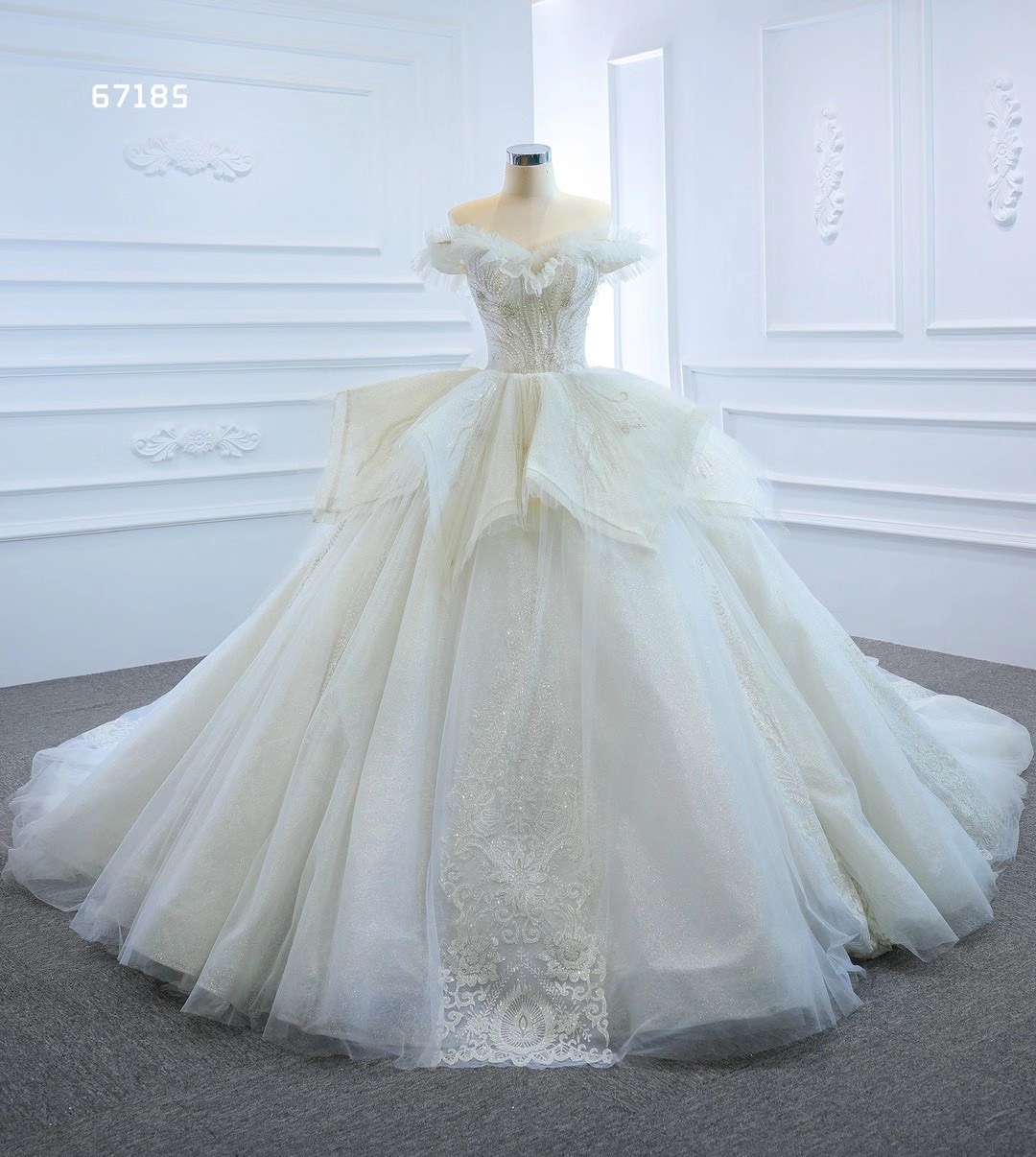 王道派♪オフショルダ―★豪華トレーン★ウェディングドレス♪サイズオーダー無料★結婚式★挙式★二次会