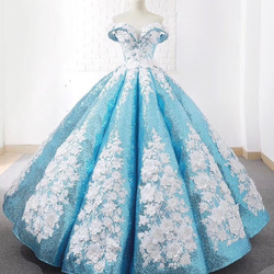 綺麗なスカイブルー花嫁さんのお色直しカラードレス！サイズはオーダー