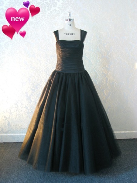 カラードレス★ブラックカラー★チュールたっぷり★色変更対応★サイズオーダー対応★二次会★演奏会★パーティー★舞台★衣装