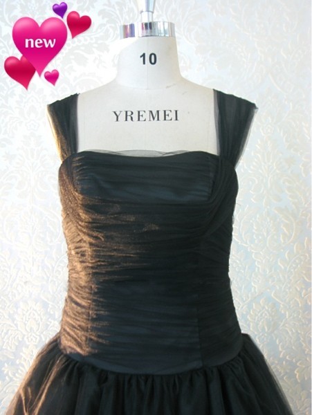 カラードレス★ブラックカラー★チュールたっぷり★色変更対応★サイズオーダー対応★二次会★演奏会★パーティー★舞台★衣装