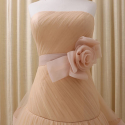 幸せ♪カラードレス お色直し花嫁 素敵なシャンパンカラー サイズオーダー パニエ小物付属 結婚式 挙式 前撮り二次会 4枚目の画像