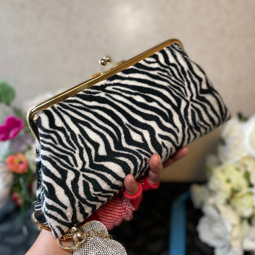 す*み様 A VACATION ゼブラ柄クラッチバッグ す*み様 A VACATION ゼブラ柄クラッチバッグ