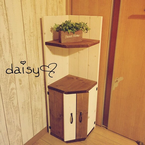 送料無料♡ コーナーラック 扉付き 棚・シェルフ・ラック daisy♡ 通販