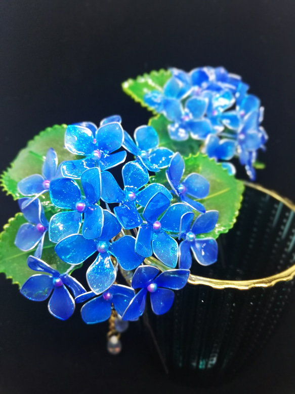Blue Hydrangea Hair Clip　蓝紫色花卉发夹 第1張的照片