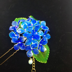 Blue Hydrangea Hair Clip　蓝紫色花卉发夹 第2張的照片