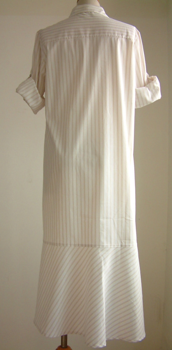 長版襯衫-棕白條紋 第2張的照片