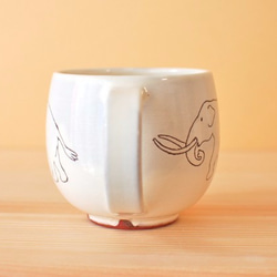 粉引　ゾウの白い丸カップ　Elephant cup w 5枚目の画像