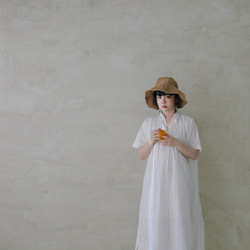 白い詩マイクロストライプロングドレス 9枚目の画像