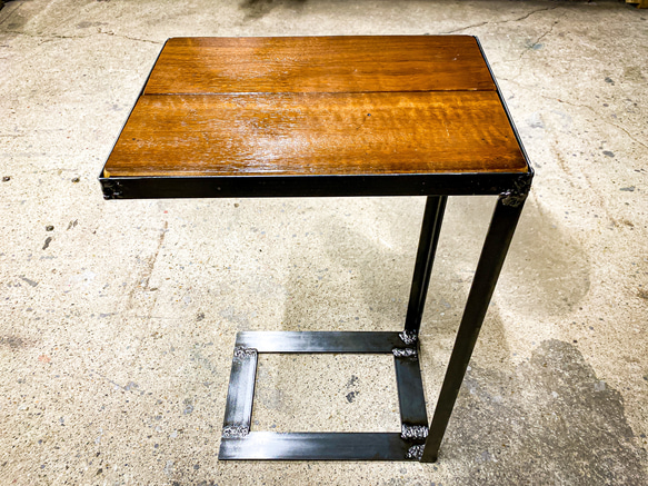 1.K.G. Kyoto ソファテーブル　サイドテーブル 1枚目の画像