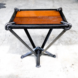 1.K.G. brand - IRON SIDE TABLE (インダストリアル・インテリア) 1枚目の画像