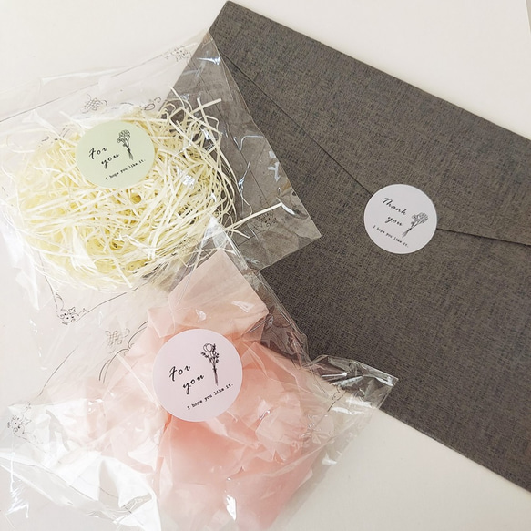 丸い Giftシール 花束 ホワイト 48枚入り 文字変更可能 サンキューシール ショップシール thank you 4枚目の画像