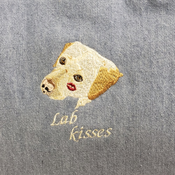 Kissesシリーズ刺繍バッグ【ラブラドールレトリバー//ブルーデニム】 2枚目の画像