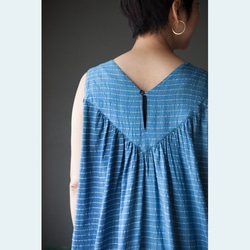bighug 麻混手織りさちばるドレス●藍染めボーダー 4枚目の画像