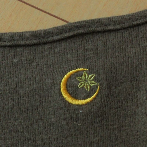 再入荷】つつむ ナチュラリスタ ドレープカットソー