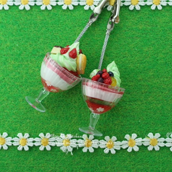 桜フルーツパフェのメモスタンド(丸形カップ) 3枚目の画像