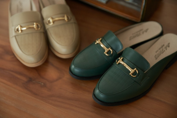 【イングリッシュスタイル】台湾製る靴イングランド柄ミルクティー 2枚目の画像