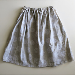 【送料無料】型染めウエストギャザースカート（PonPon#2：ラテ） 2枚目の画像