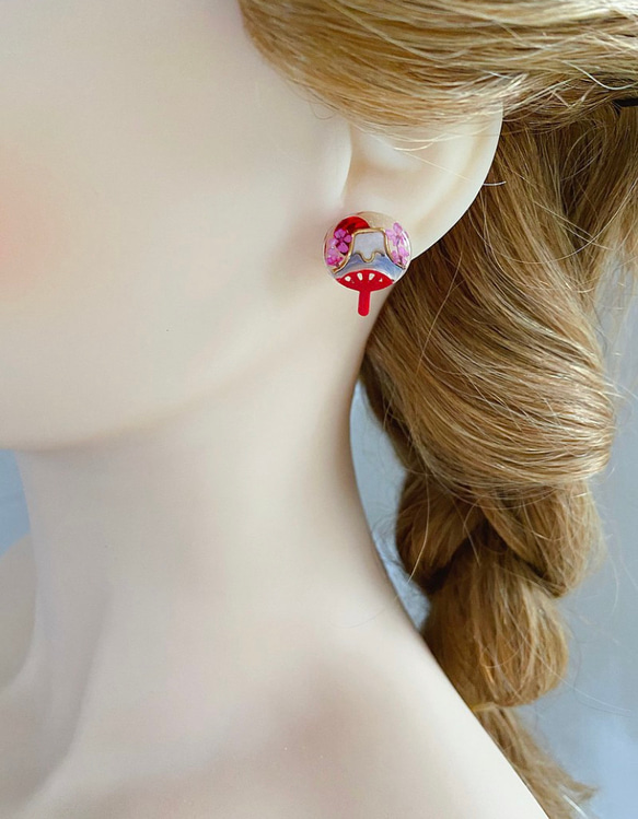 櫻桃、金魚扇、和花三角形耳環、耳夾 第4張的照片