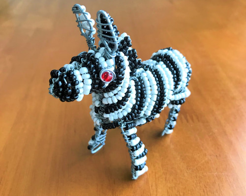 アフリカンハンドメイド ビーズ動物オブジェ 4点セット アフリカンハンドメイド ビーズ動物オブジェ 4点セット 【公式通販】