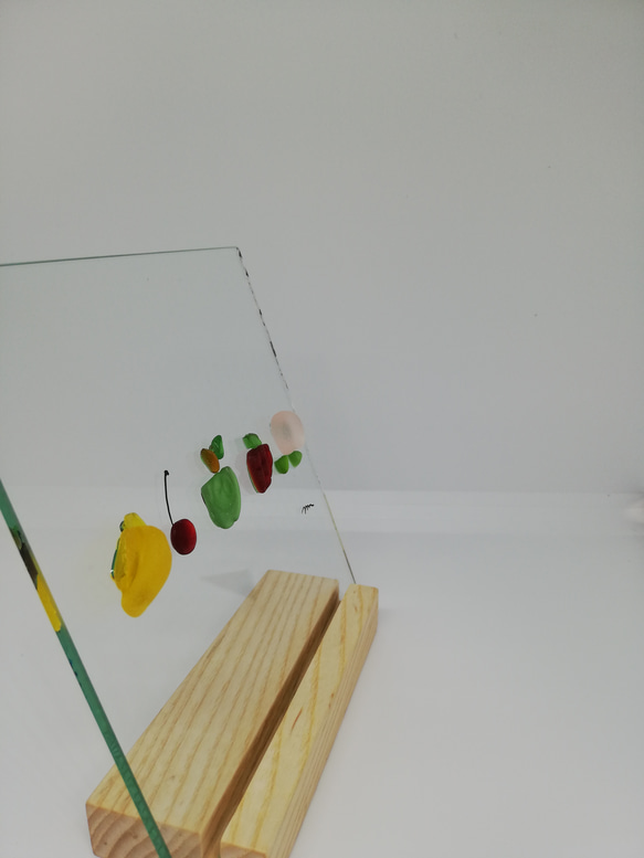カエルとフルーツのアート作品 シーグラスアート - メルカリ