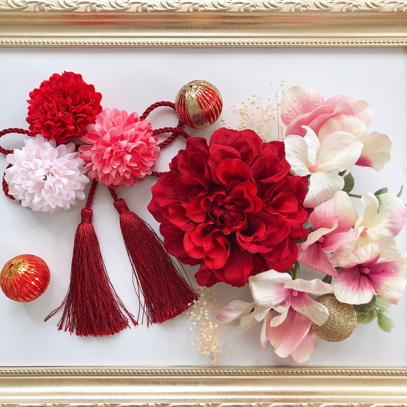 赤ダリアととドライフラワーかすみ草、紫陽花、マム、タッセルの髪飾り♡成人式 桜 結婚式  着物 袴 和装 卒業式 1枚目の画像