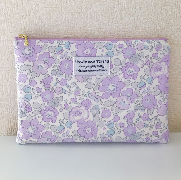 リバティ ハンドメイドぺたんこポーチ ポーチ Riry-A 通販｜Creema  